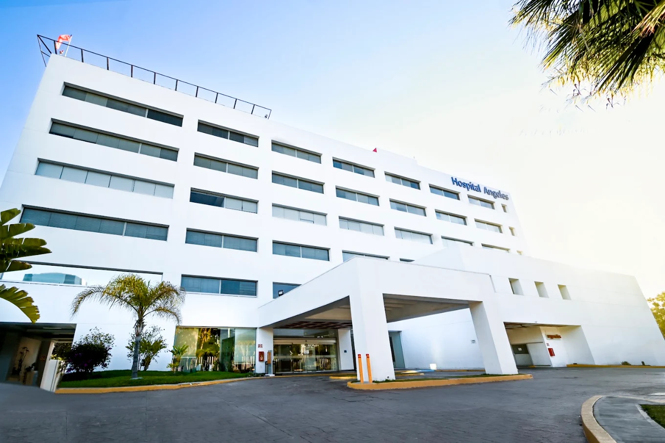 Fachada del Hospital Ángeles Tijuana, donde se realiza la cirugía.